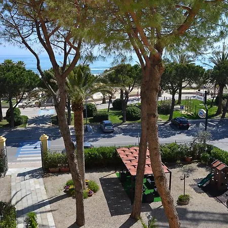 Hotel Quattropalme Tortoreto